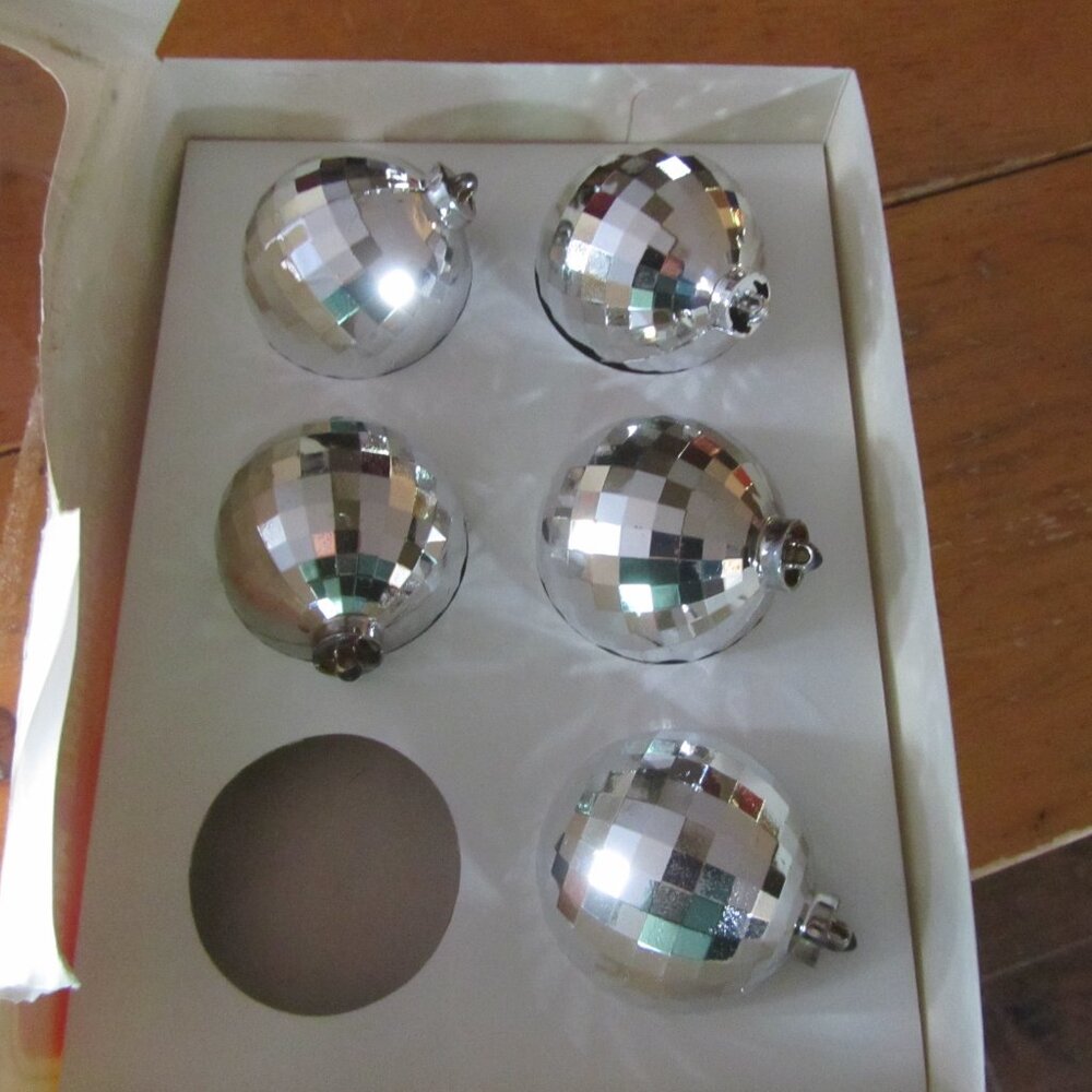 vTG bRADFORD 60S UNBREAKABLE SILVER SPHERES ATOMIC VTG LOT OF 5